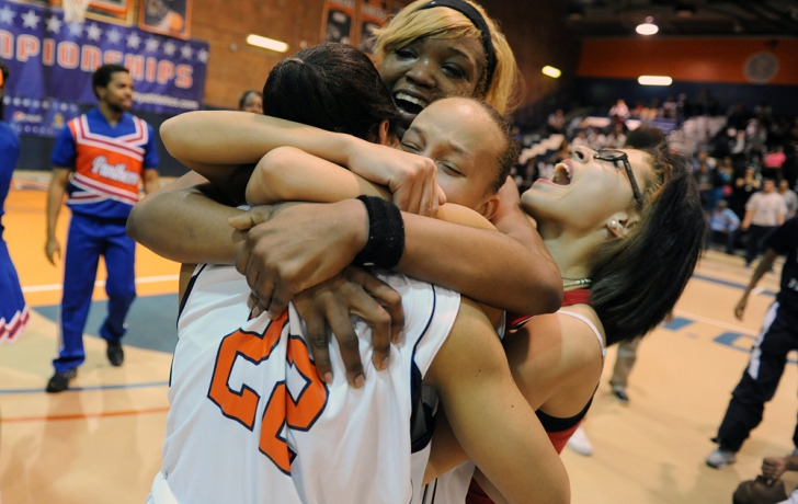 The BMCC Panthers celebrate their 57-53 victory over the Hostos Caimans. Photo: Carl Glassman/Tribeca Trib The BMCC Panthers celebrate their 57-53 victory over the Hostos Caimans. Photo: Carl Glassman/Tribeca Trib